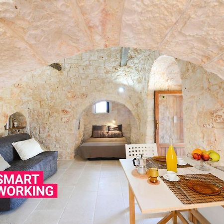 Вилла I Trulli Del Ciliegio Con Giardino By Wonderful Italy Остуни Экстерьер фото