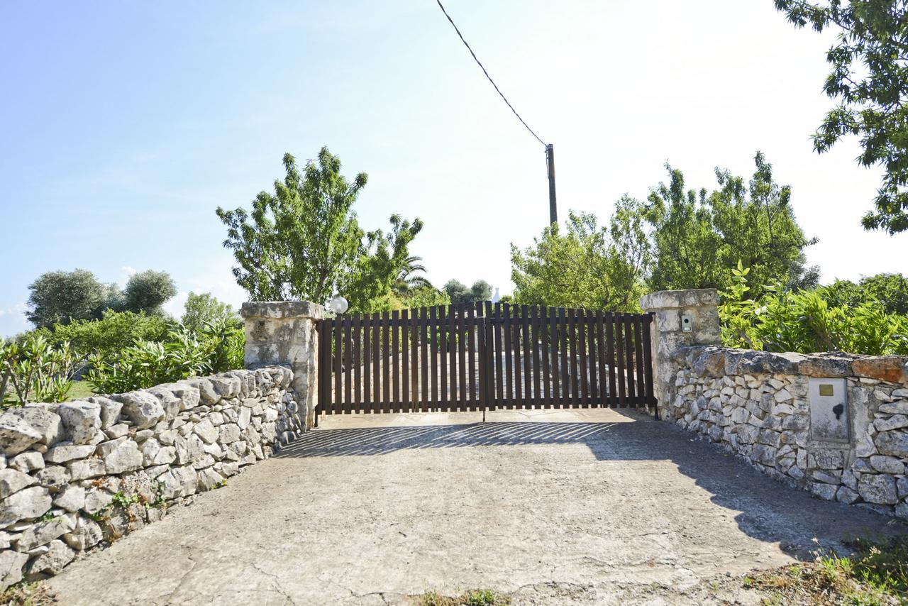 Вилла I Trulli Del Ciliegio Con Giardino By Wonderful Italy Остуни Экстерьер фото